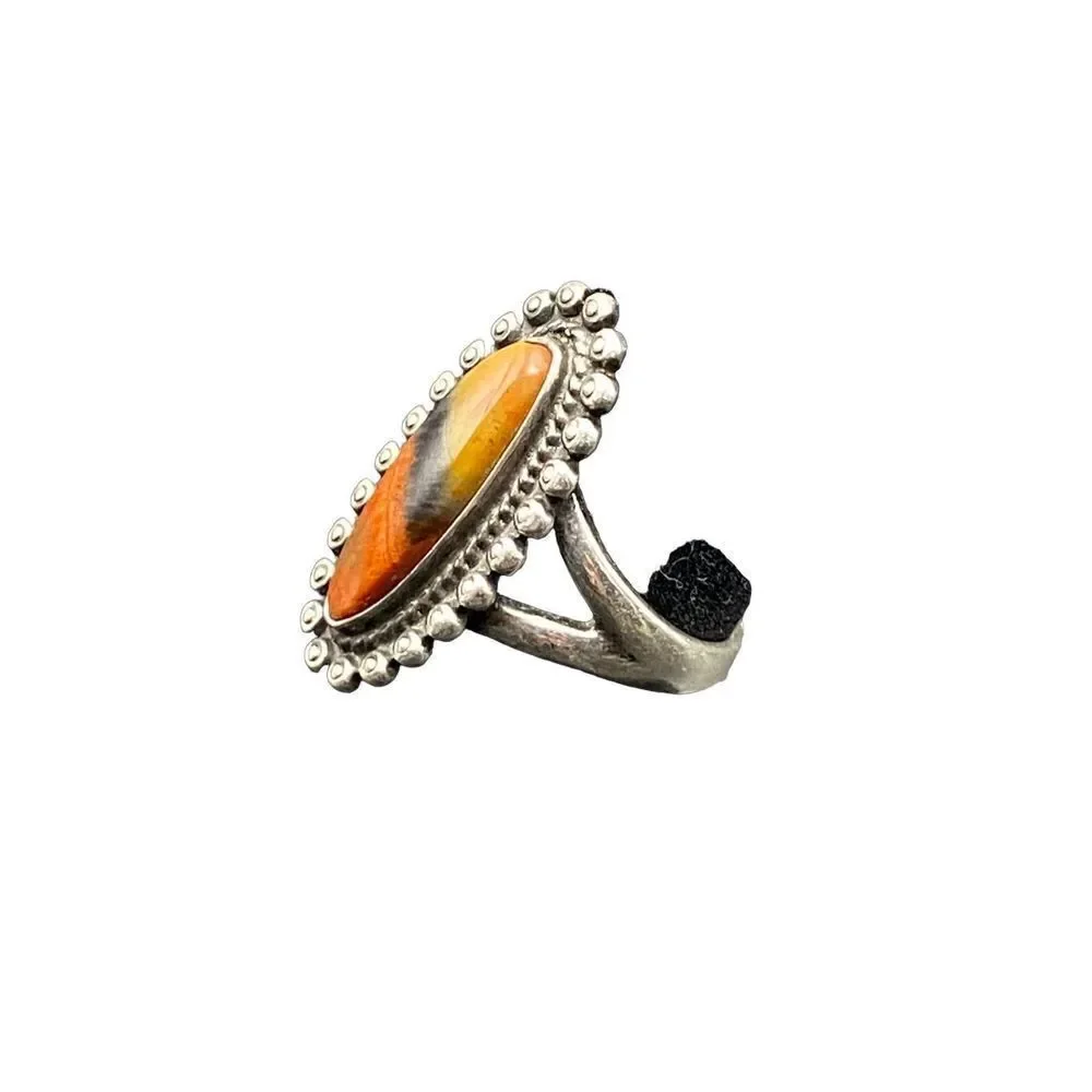 Vintage silver jasper surrounded by rope and dotted detail ring